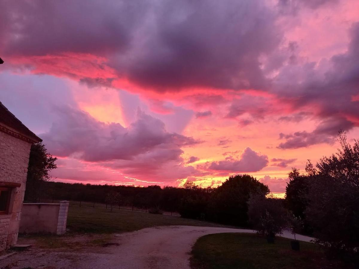Gite Le Domaine De Camberoux Saint-Marcel-du-Périgord Exteriör bild